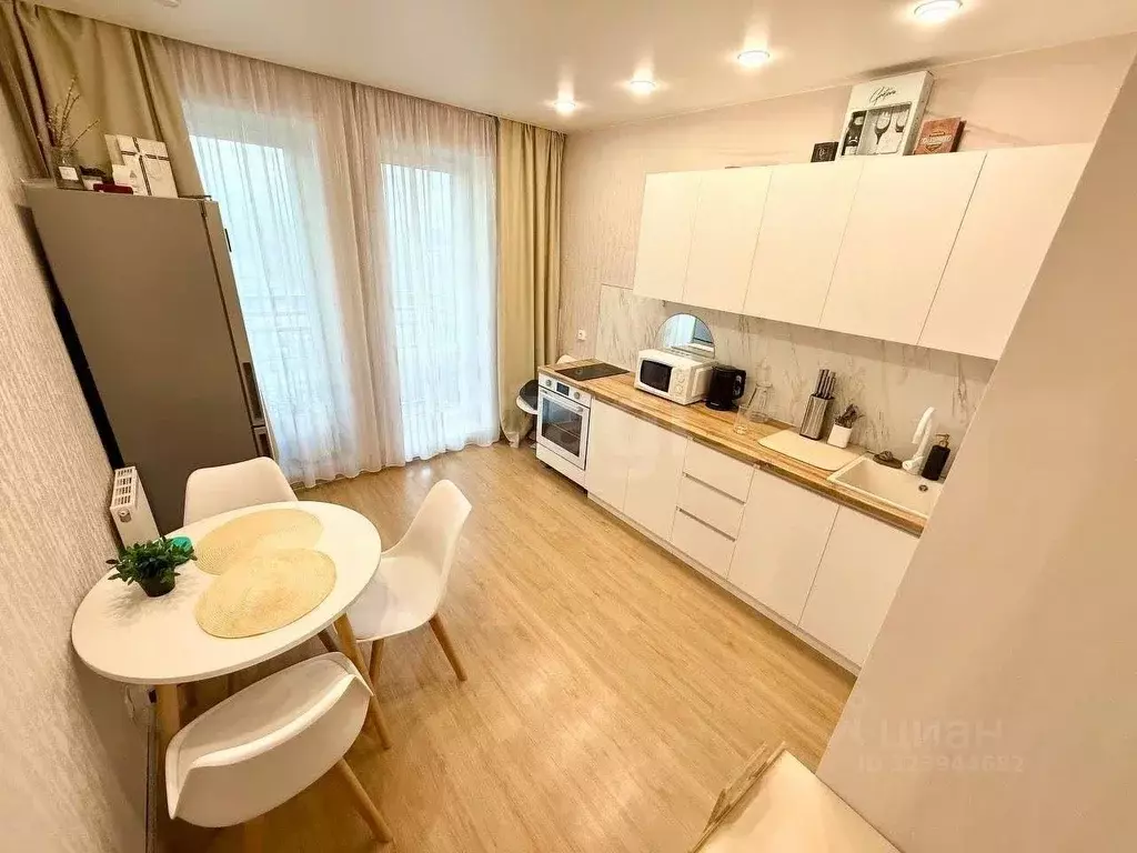 1-к кв. Удмуртия, Ижевск Красная ул., 118к1 (33.8 м) - Фото 2