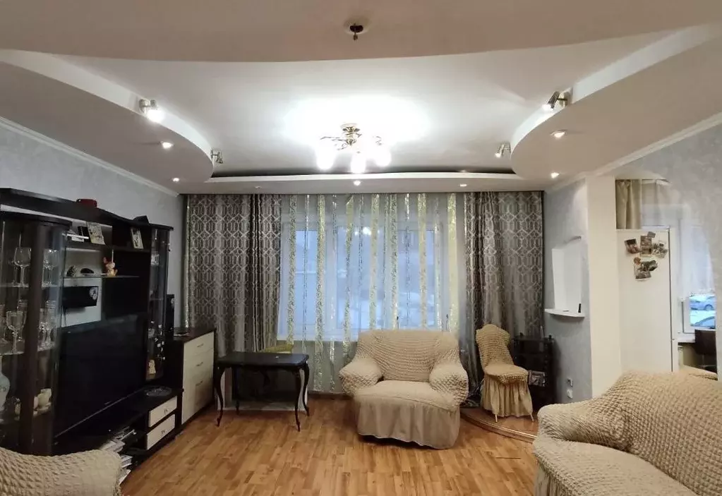 4-к кв. Кемеровская область, Новокузнецк ул. Тольятти, 58 (79.0 м) - Фото 1