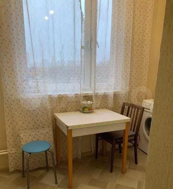 1-к. квартира, 38 м, 5/17 эт. - Фото 0