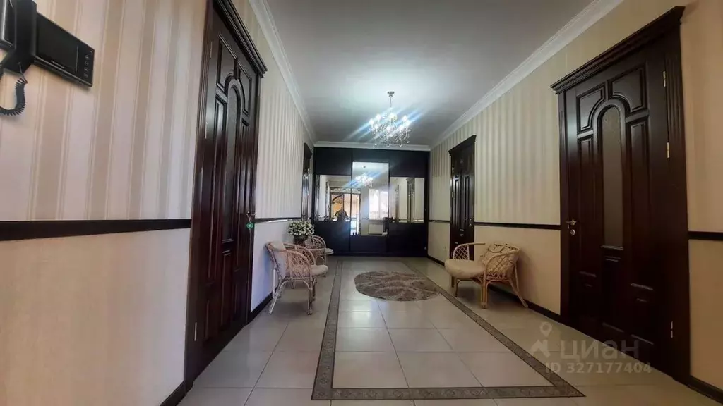 Дом в Кабардино-Балкария, Нальчик ул. Чкалова, 64 (690 м) - Фото 1