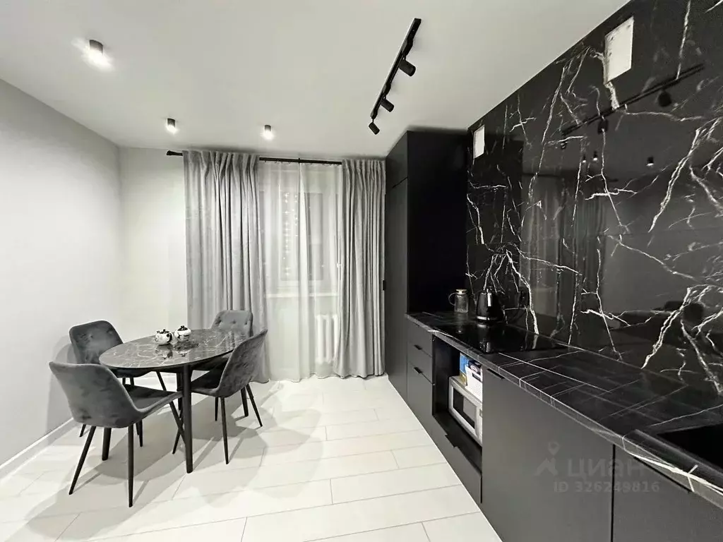 1-к кв. Татарстан, Набережные Челны ул. Виктора Полякова, 19 (40.0 м) - Фото 1