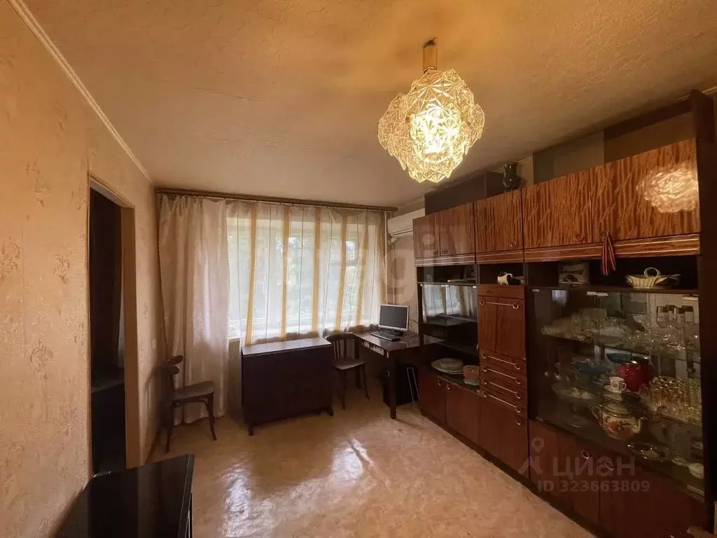 3-к кв. Тульская область, Тула Первомайская ул., 12 (56.0 м) - Фото 0