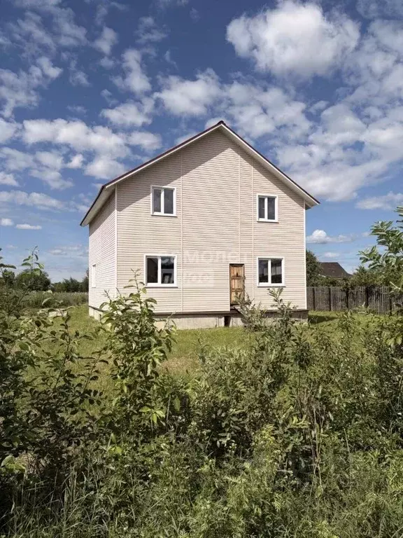 Дом в Архангельская область, Коряжма ул. Благовещенская, 14 (201 м) - Фото 1