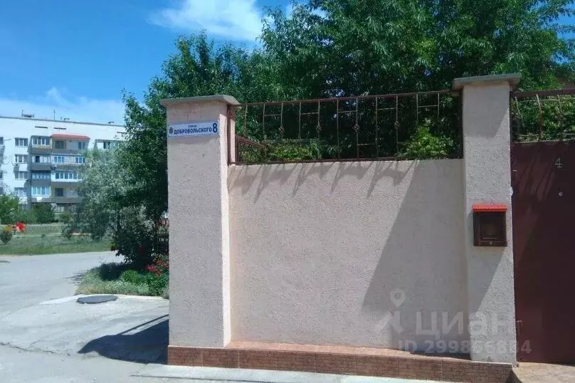 Дом в Крым, Евпатория городской округ, Заозерное пгт  (37 м) - Фото 2