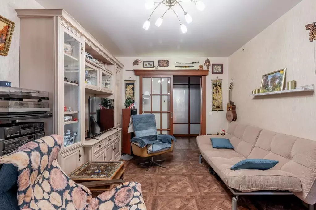 3-к кв. Санкт-Петербург ул. Есенина, 16к1 (86.1 м) - Фото 1