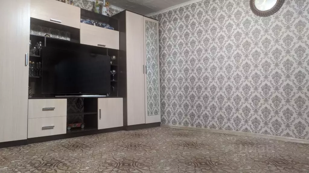 Дом в Волгоградская область, Средняя Ахтуба рп ул. Степана Разина (61 ... - Фото 2