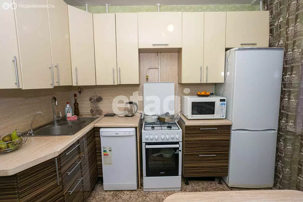 2-комнатная квартира: Миасс, улица Вернадского, 16 (53 м) - Фото 1