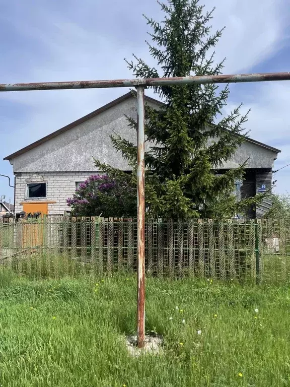 Дом в Самарская область, Ставропольский район, Верхнее Санчелеево ... - Фото 1