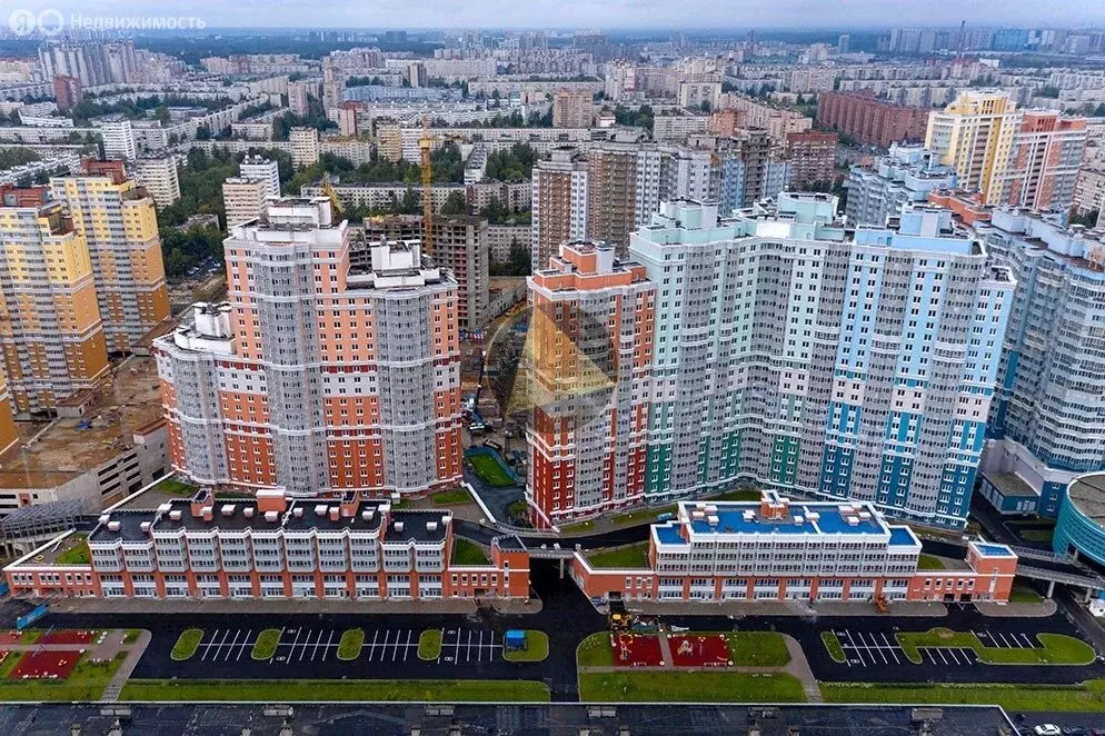3-комнатная квартира: Санкт-Петербург, улица Руднева, 16 (100.65 м) - Фото 1