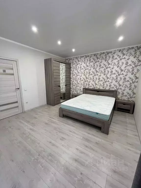2-к кв. Астраханская область, Астрахань ул. Савушкина, 6Д (70.0 м) - Фото 1