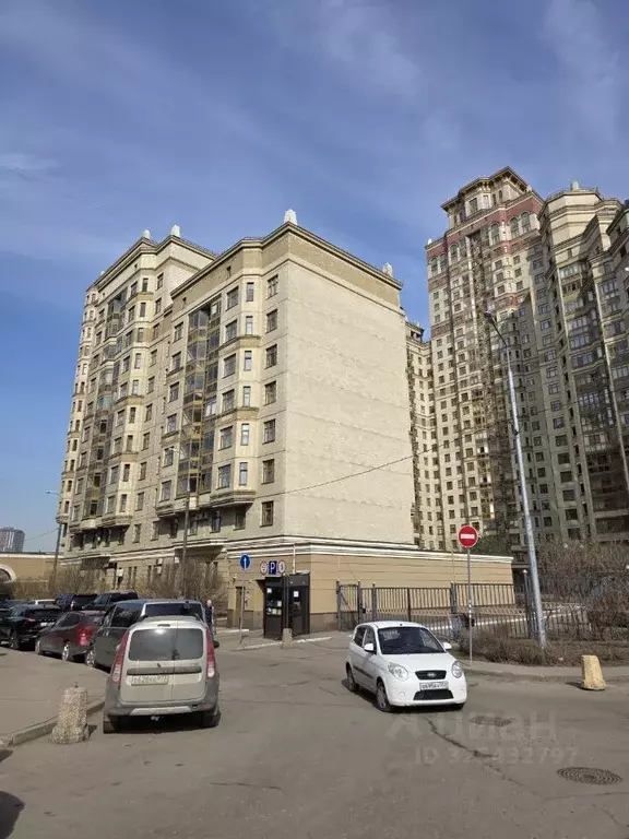 Гараж в Москва Мичуринский просп., 3 (18 м) - Фото 1