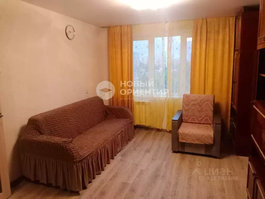 2-к кв. Свердловская область, Екатеринбург ул. Ткачей, 16 (35.4 м) - Фото 1