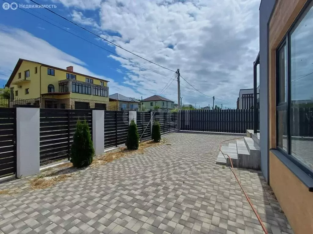Дом в Варваровка, Российская улица (165 м) - Фото 0