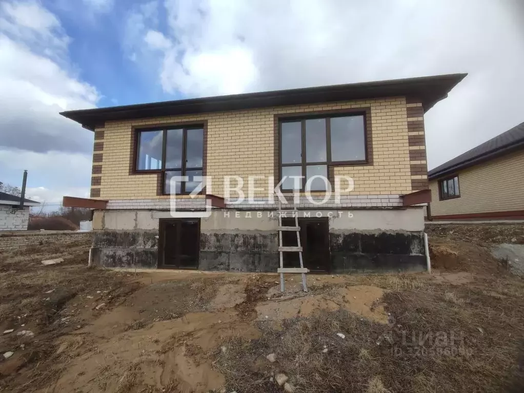 Дом в Костромская область, Костромской район, Минское с/пос, д. ... - Фото 1