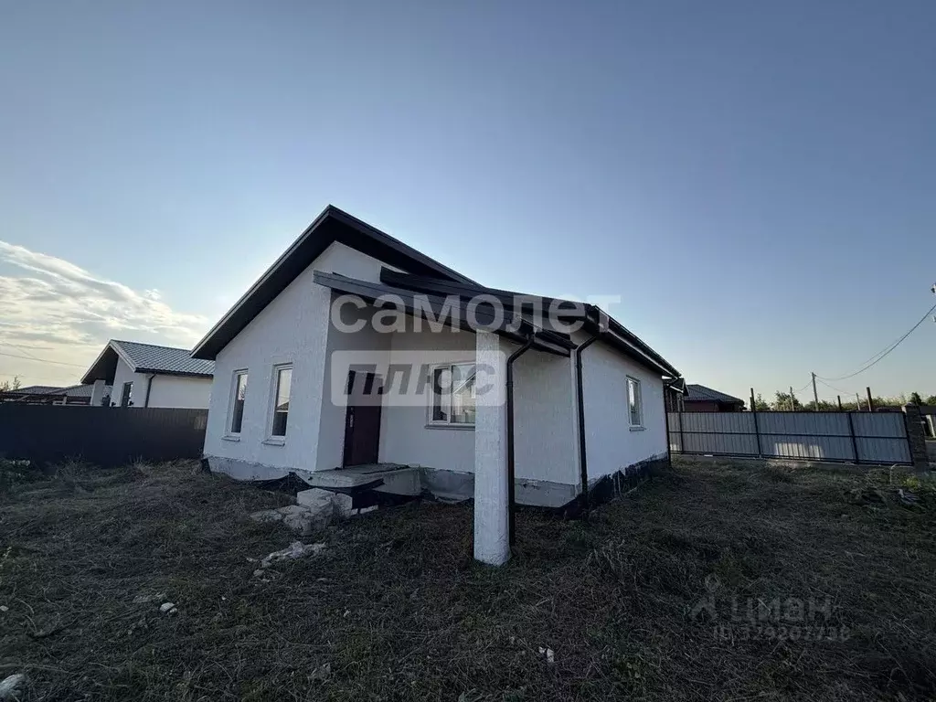 Дом в Курская область, Курский район, Нижнемедведицкий сельсовет, д. ... - Фото 2