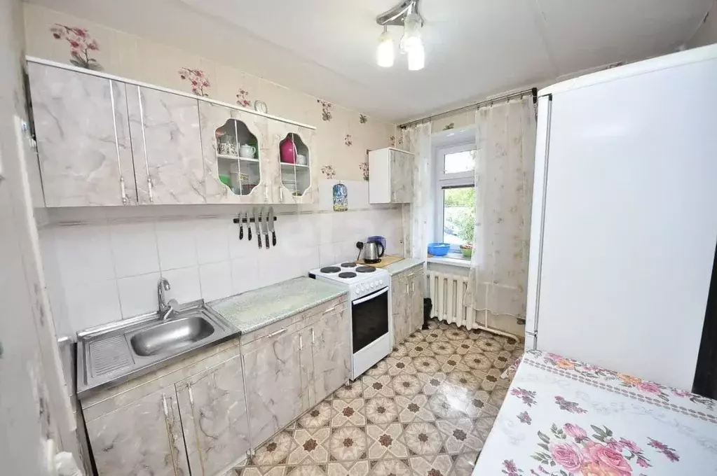 2-к кв. Башкортостан, Салават Северная ул., 21 (39.8 м) - Фото 1