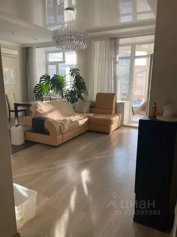 3-к кв. Нижегородская область, Нижний Новгород Полтавская ул., 5 (80.0 ... - Фото 1