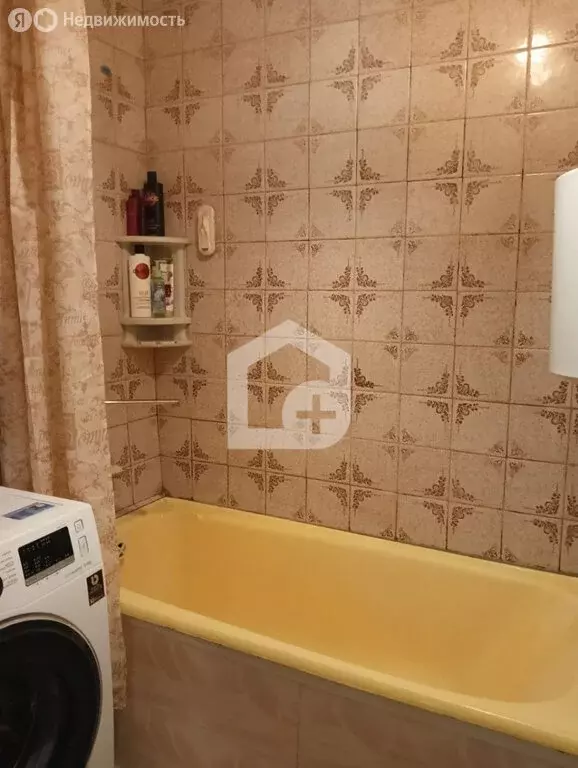 3-комнатная квартира: Предтеченск, Вокзальная улица, 10А (56.1 м) - Фото 1