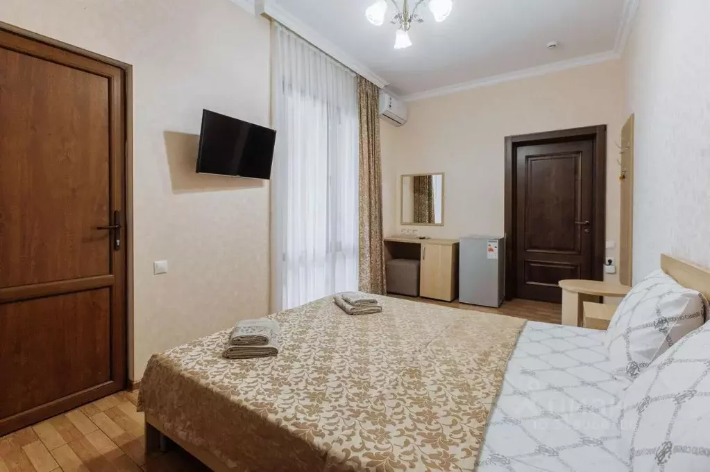 Комната Краснодарский край, Сочи Адлер жилрайон, ул. Лазурная, 14 ... - Фото 1