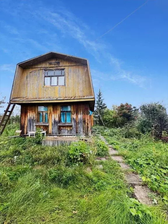 Дом в Башкортостан, Чишминский район, Алкинский сельсовет, д. ... - Фото 1