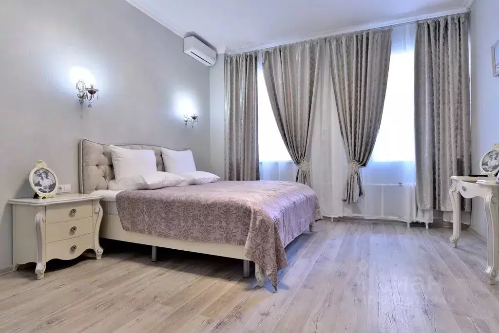 2-к кв. Санкт-Петербург ул. Якубовича, 14 (70.0 м) - Фото 0