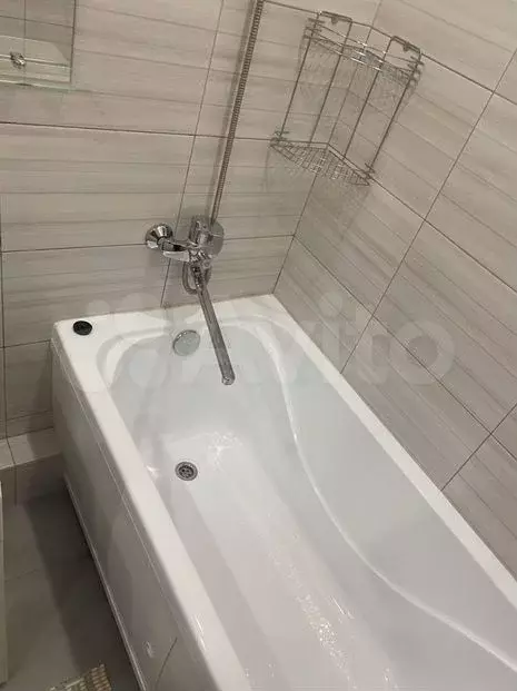 Квартира-студия, 40м, 4/10эт. - Фото 1