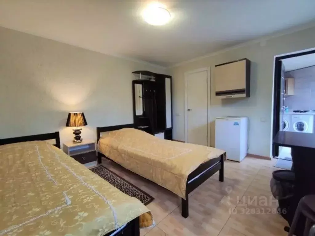 Комната Крым, Алупка ул. Первого Мая, 11Г - Фото 1