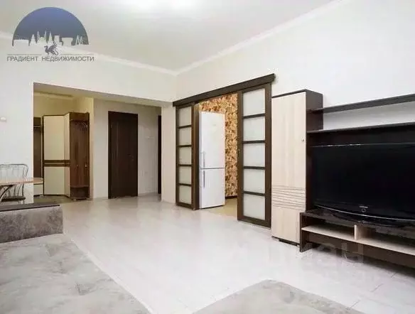 2-к кв. Татарстан, Казань ул. Мидхата Булатова, 5 (72.4 м) - Фото 1