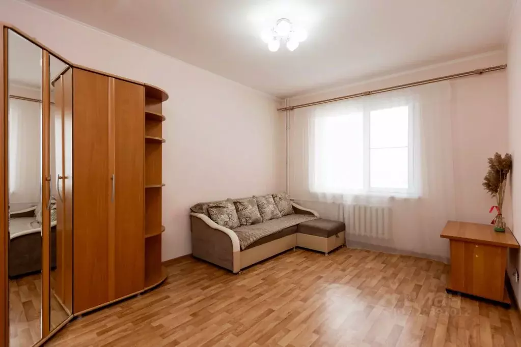 1-к кв. Оренбургская область, Оренбург Карагандинская ул., 15 (51.0 м) - Фото 1