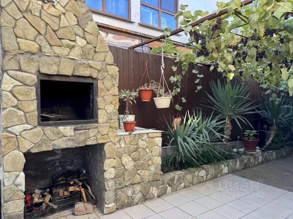 Дом в Краснодарский край, Геленджик Ульяновская ул., 47А (50 м) - Фото 1