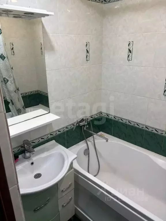 4-к кв. Амурская область, Благовещенск ул. Калинина, 110/4 (72.0 м) - Фото 1