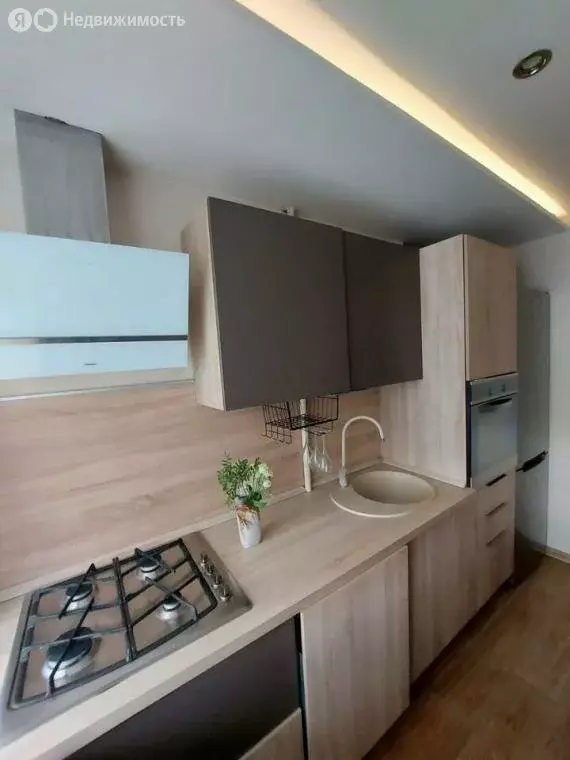 3-комнатная квартира: Самара, Коммунистическая улица, 10 (69 м) - Фото 1