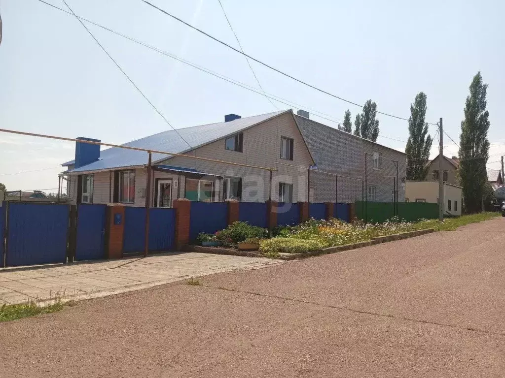 Дом в Башкортостан, Бирск Крестьянская ул., 10 (122 м) - Фото 1