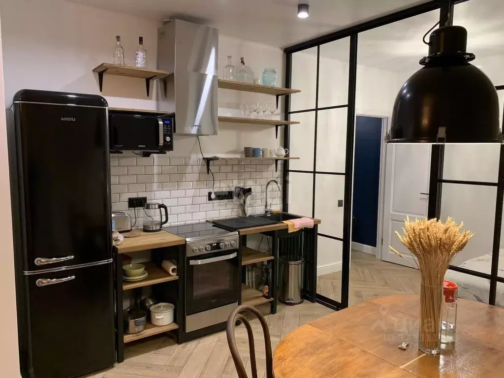 1-к кв. Тюменская область, Тюмень ул. Газовиков, 44 (54.0 м) - Фото 2