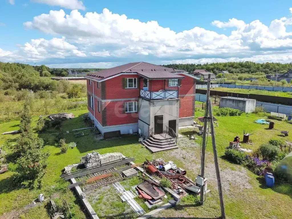 Дом в Хабаровский край, Хабаровский район, с. Гаровка-1 Совхозная ул., ... - Фото 1