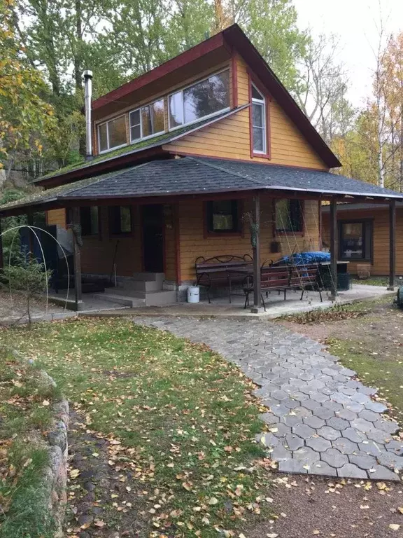 Дом в Ленинградская область, Выборг Парковая ул., 2А (50 м) - Фото 1