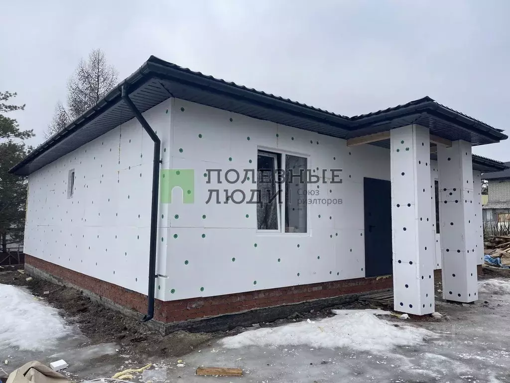 Дом в Саратовская область, Саратов проезд 5-й Монашенский (100 м) - Фото 1