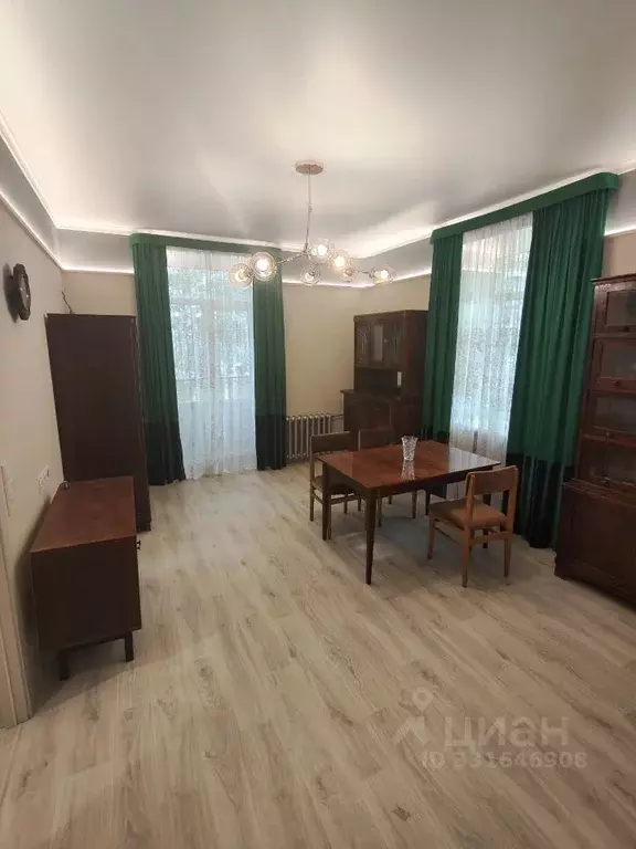 3-к кв. Свердловская область, Екатеринбург ул. Щорса, 51Б (68.0 м) - Фото 1