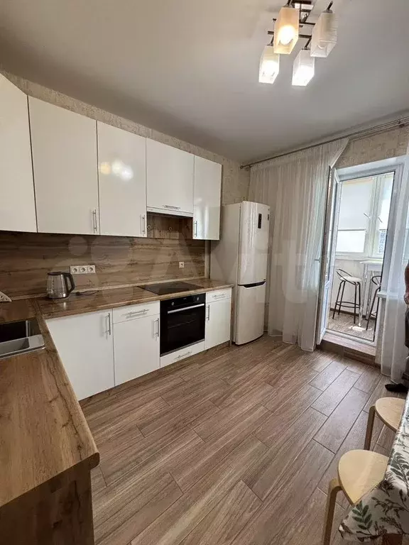 1-к. квартира, 46,8 м, 6/16 эт. - Фото 0
