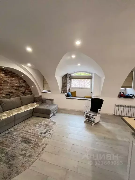 3-к кв. Астраханская область, Астрахань Тихий пер., 1 (90.0 м) - Фото 2