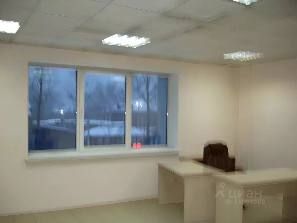 Офис в Иркутская область, Иркутск ул. Баррикад, 88Г (40 м) - Фото 0
