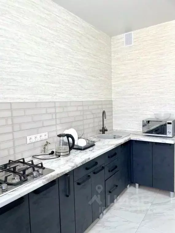 2-к кв. Крым, Феодосия ш. Симферопольское, 11 (63.4 м) - Фото 2