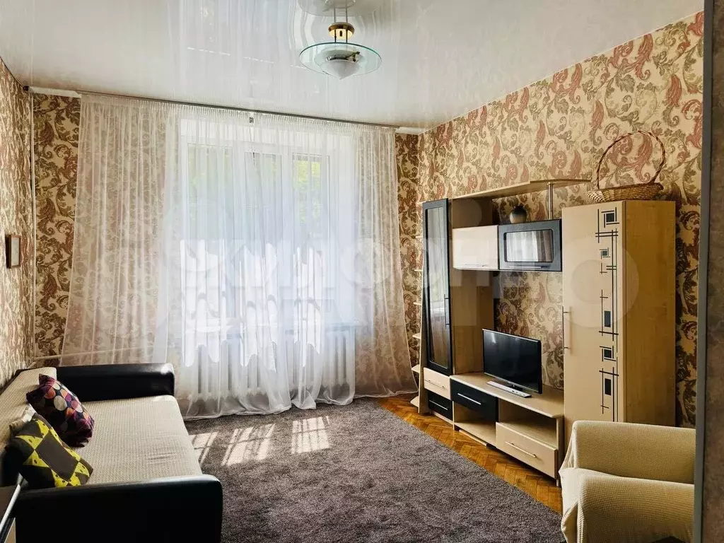 2-к. квартира, 57 м, 1/5 эт. - Фото 1