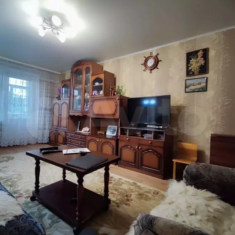 3-к. квартира, 60 м, 2/2 эт. - Фото 1