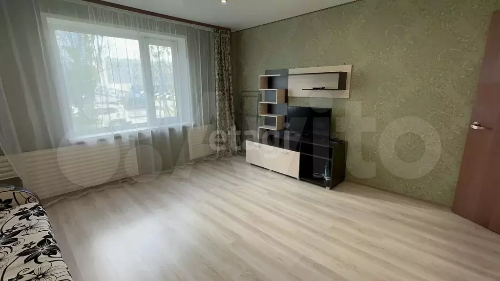 1-к. квартира, 38 м, 1/9 эт. - Фото 1