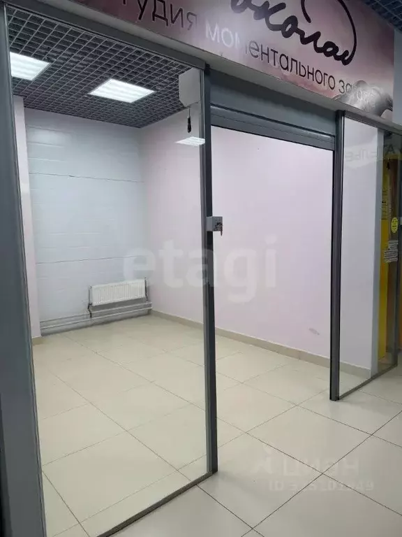 Торговая площадь в Псковская область, Псков ул. Яна Фабрициуса, 5В (10 ... - Фото 1