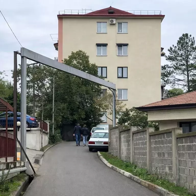 3-к кв. Краснодарский край, Сочи ул. Дарвина, 89 (65.5 м) - Фото 1