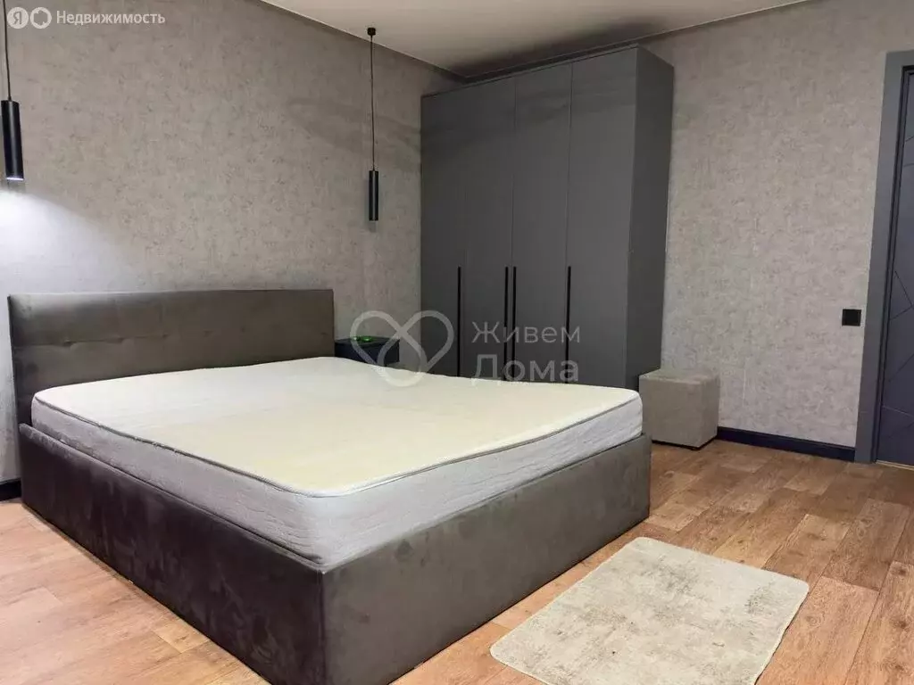 2-комнатная квартира: Волгоград, Рабоче-Крестьянская улица, 5 (55 м) - Фото 2