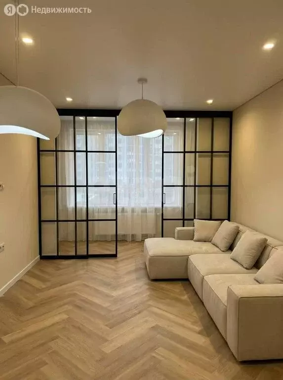 3-комнатная квартира: Тюмень, улица Евгения Войнова, 7 (91 м) - Фото 2