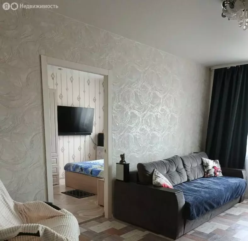 3-комнатная квартира: Березники, улица Черняховского, 38 (60.9 м) - Фото 0